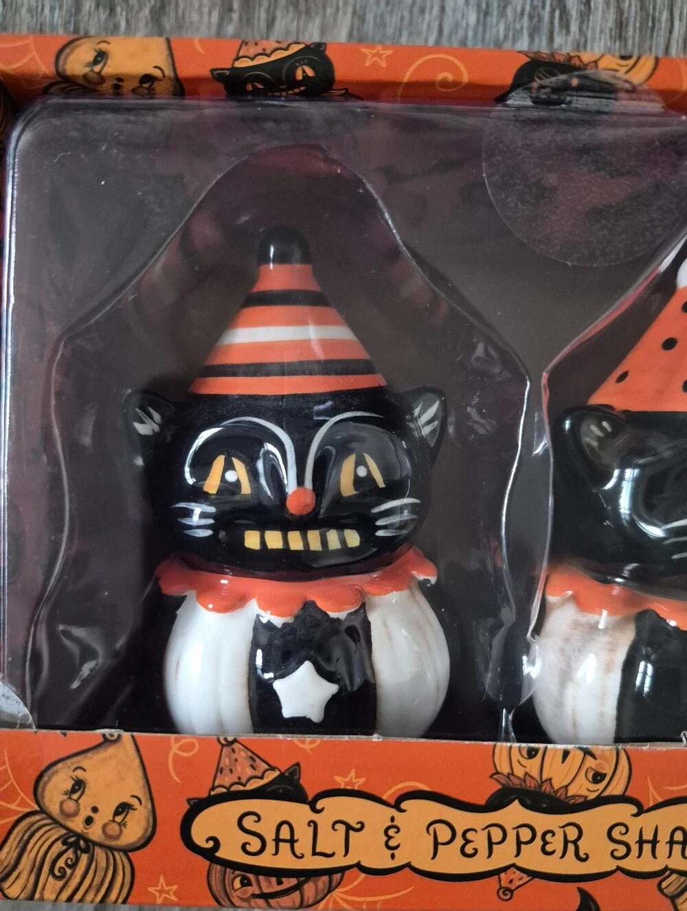 Joanna Parker Halloween Black Cat Salt and Pepper Shakers, New!
